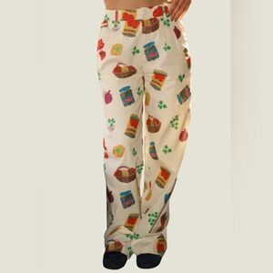 Bailey Roses Gah Italian print Summer tomatoes Pants Size M Urban Outfitters 🥖